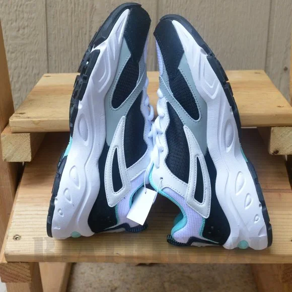 Green FILA Ladies' Shoe - Picture 4 of 6